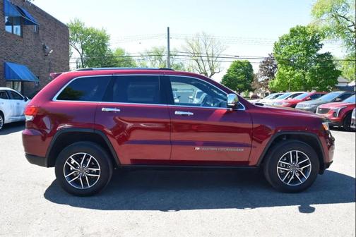 Velvet Red Pearlcoat 2022 Jeep Grand Cherokee Limited