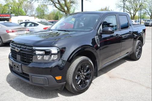 Shadow Black 2024 Ford Maverick Lariat