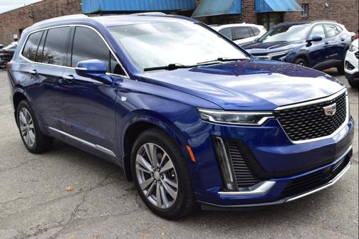 2023 Cadillac XT6 Premium Luxury AWD