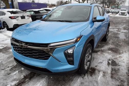 2025 Chevrolet Trax LT