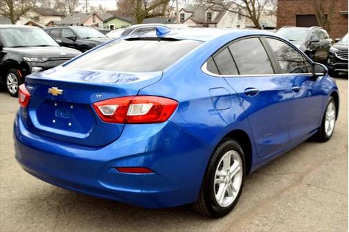 2017 Chevrolet Cruze LT