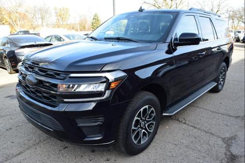2022 Ford Expedition Max XLT
