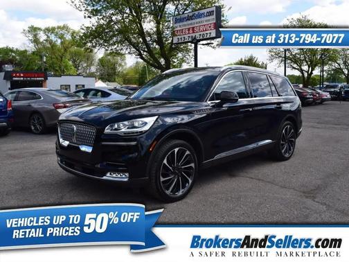 Infinite Black Metallic Clearcoat 2023 Lincoln Aviator Reserve AWD