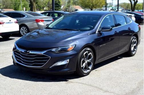 2022 Chevrolet Malibu FWD LT