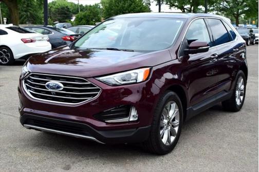 2023 Ford Edge Titanium