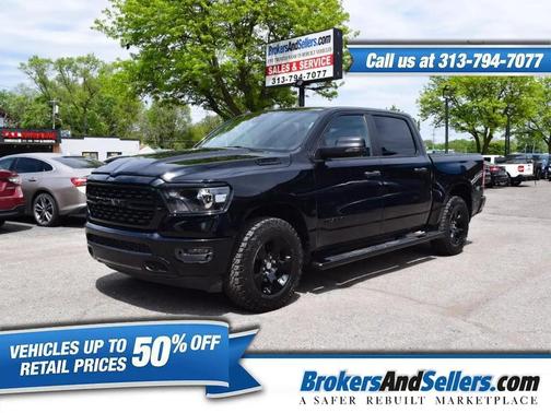 Diamond Black Crystal Pearlcoat 2023 RAM 1500 Big Horn/Lone Star