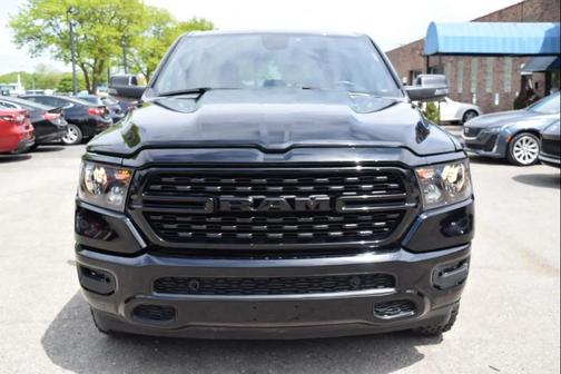Diamond Black Crystal Pearlcoat 2023 RAM 1500 Big Horn/Lone Star