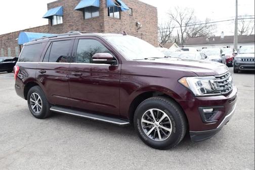 Burgundy Velvet Metallic Tinted Clearcoat 2021 Ford Expedition XLT