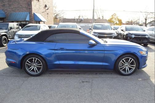 2017 Ford Mustang EcoBoost Premium