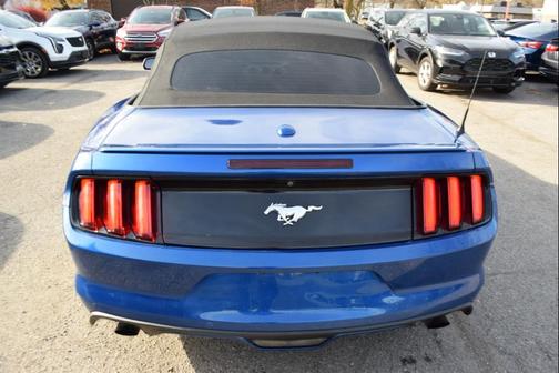 2017 Ford Mustang EcoBoost Premium