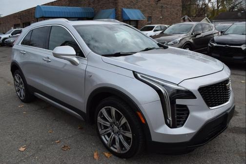 2019 Cadillac XT4 Premium Luxury