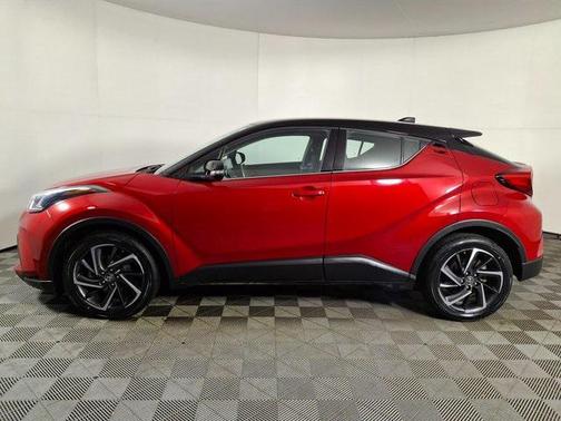 2022 Toyota C-HR 