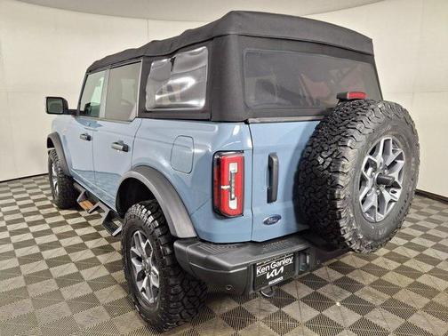 2022 Ford Bronco Badlands