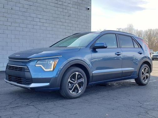 2025 Kia Niro EX