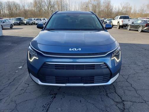 2025 Kia Niro EX
