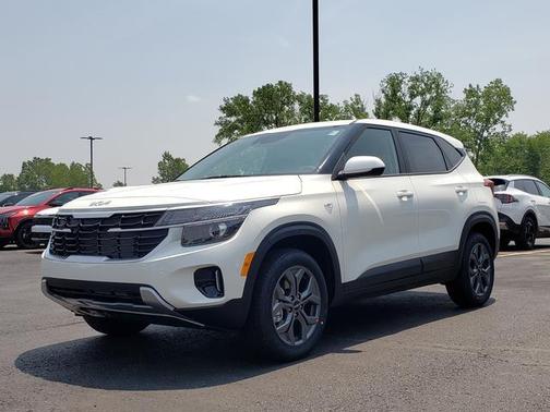 2025 Kia Seltos LX