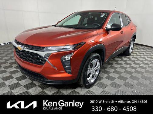 Cayenne Orange Metallic 2024 Chevrolet Trax LS