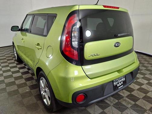 2017 Kia Soul Base