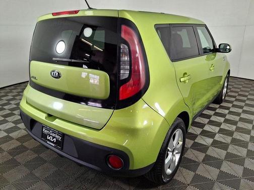 2017 Kia Soul Base