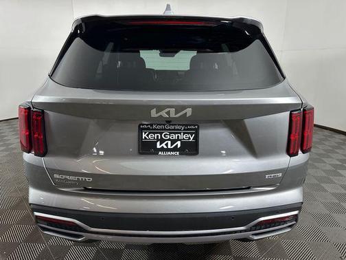 2023 Kia Sorento Plug-In Hybrid SX Prestige