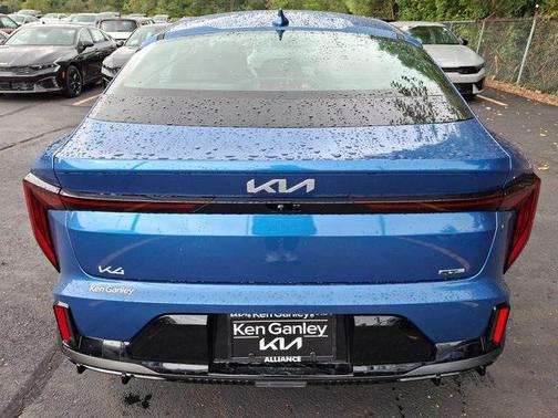 2025 Kia K4 GT-Line