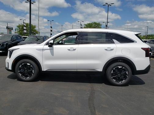 2025 Kia Sorento S