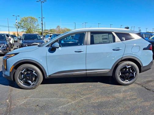 2026 Kia Sportage Hybrid EX