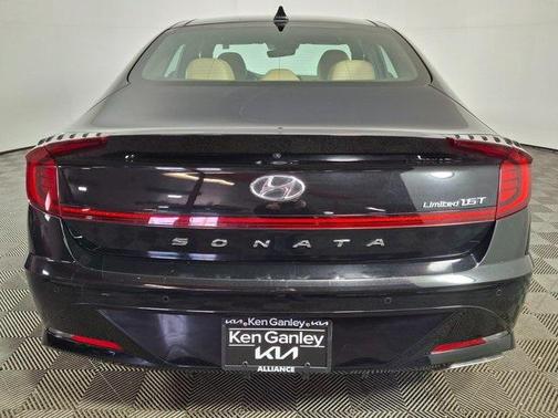 2021 Hyundai SONATA Limited
