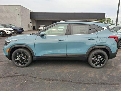 2026 Kia Seltos EX