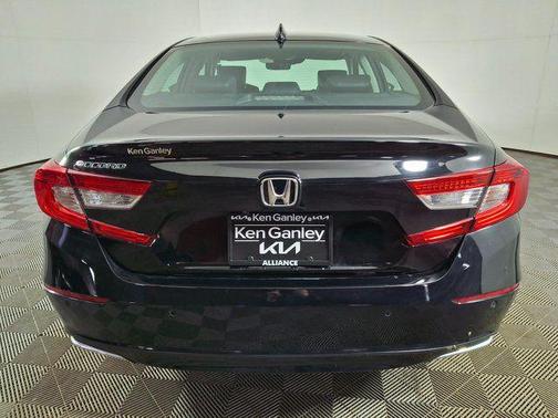 2022 Honda Accord EX-L 1.5T
