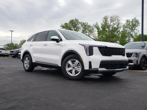 2025 Kia Sorento LX