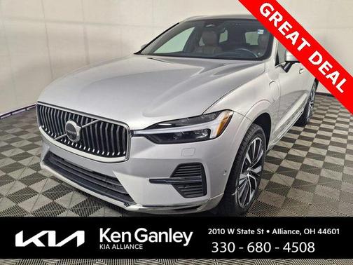 2022 Volvo XC60 Recharge Plug-In Hybrid T8 Inscription Expression