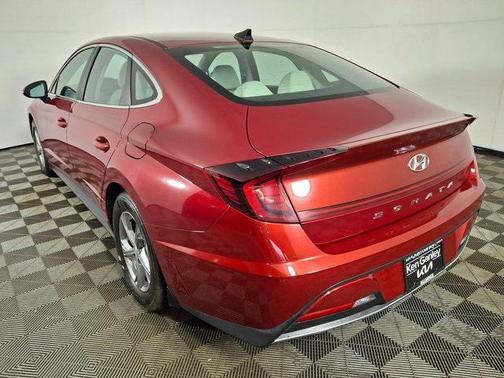 2023 Hyundai SONATA SE