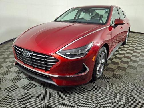 2023 Hyundai SONATA SE