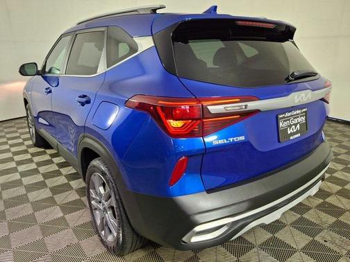2023 Kia Seltos S