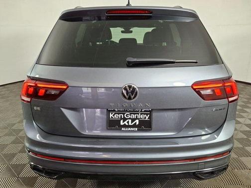 2022 Volkswagen Tiguan 2.0T SE R-Line Black 4MOTION