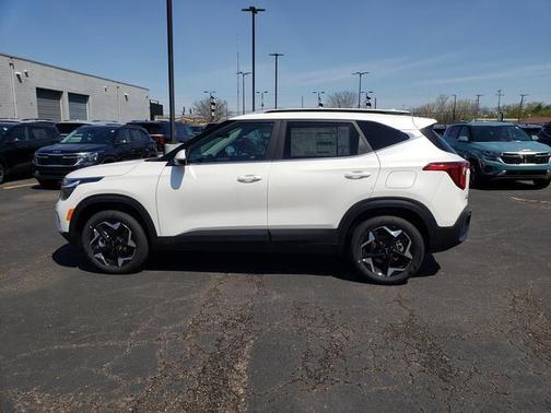 2025 Kia Seltos EX