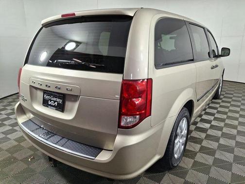 2014 Dodge Grand Caravan AVP/SE