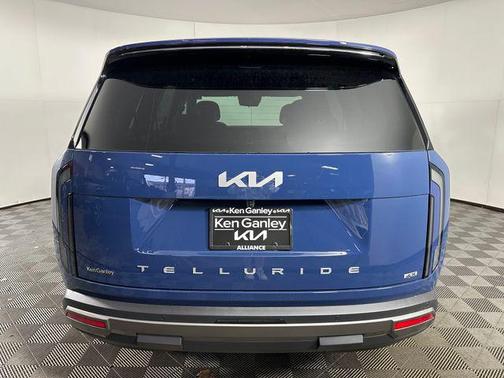 2027 Kia Telluride S