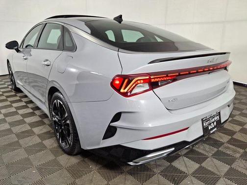 2023 Kia K5 GT-Line
