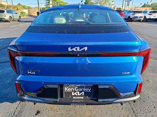 2025 Kia K4 GT-Line Turbo
