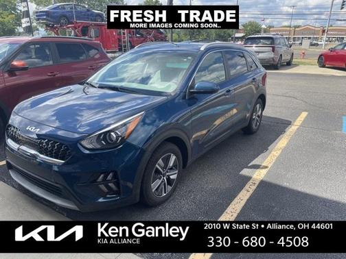 2022 Kia Niro LXS