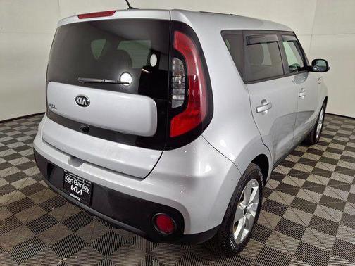 2018 Kia Soul Base