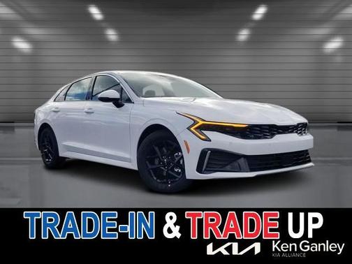2025 Kia K5 LXS