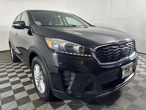 Ebony Black 2019 Kia Sorento LX