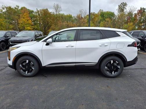 2026 Kia Sportage LX