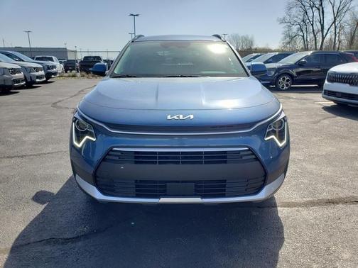 2025 Kia Niro EX