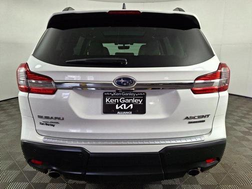 2022 Subaru Ascent Limited 8-Passenger