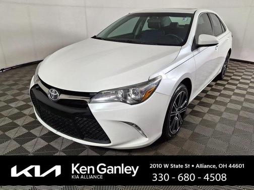 2016 Toyota Camry SE
