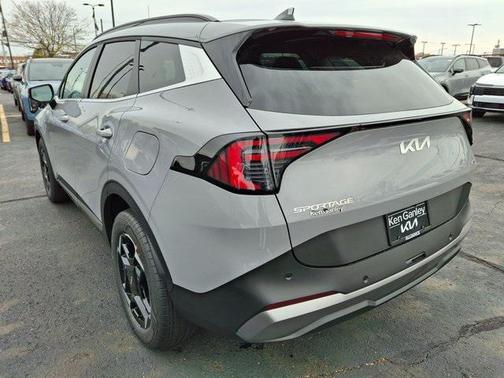 2026 Kia Sportage Hybrid EX